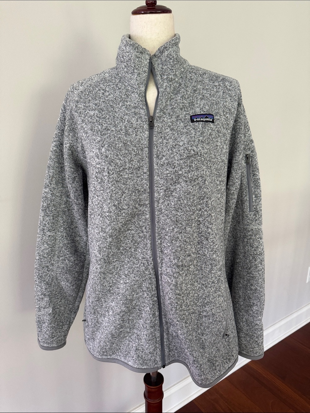 Patagonia Heather Gray Women's Full-Zip Fleece Jacket